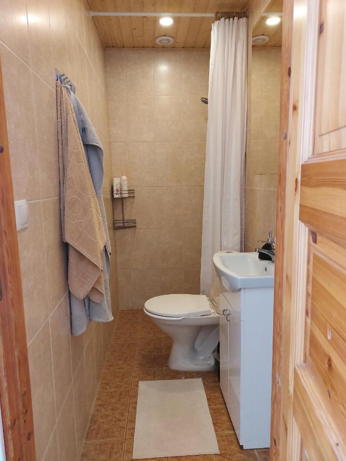 Kesklinna Peatuspaik Tallinn Kültér fotó